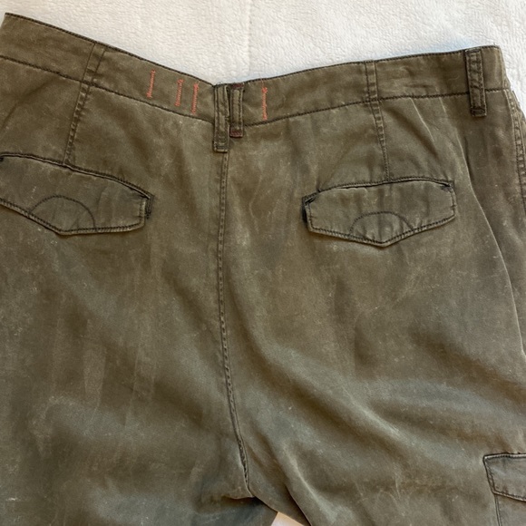 HEI HEI Anthropologie Olive pants size 31 - Picture 5 of 10